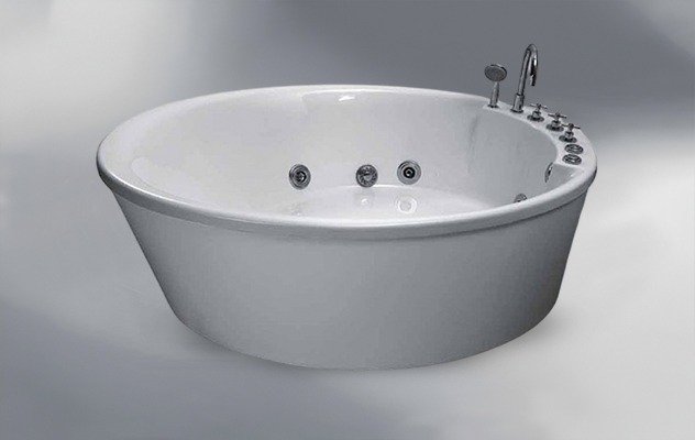 Steel Line Bathtub
